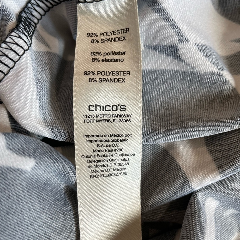 Chico's Monochrome Patterned Blouse black - Picture 5 of 5